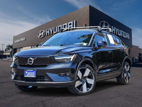 Used 2023 Volvo C40 P8 Recharge Ultimate AWD/4WD image 1