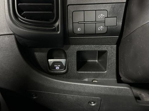 Used 2025 RAM ProMaster 3500 w/ Convenience Group FWD image 18