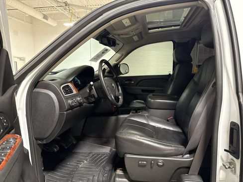 Used 2011 Chevrolet Silverado 1500 LTZ w/ LTZ Plus Package AWD/4WD image 19