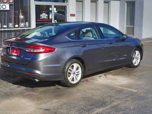 Used 2018 Ford Fusion S image 16