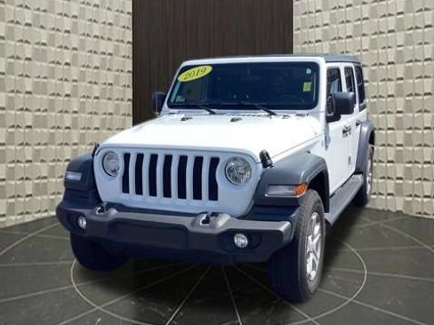 Certified 2019 Jeep Wrangler Unlimited Sport S AWD/4WD image 10