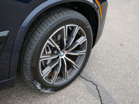 Used 2026 BMW X5 xDrive40i image 9