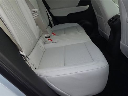 New 2026 Buick Envision Avenir image 17