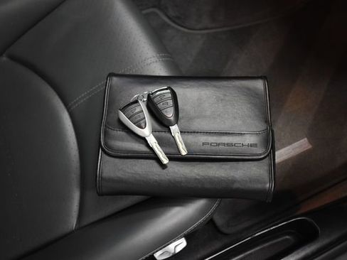 Used 2007 Porsche 911 Targa 4S image 6