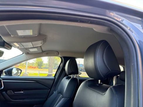 Used 2024 MAZDA CX-50 AWD 2.5 S w/ Preferred Package image 8
