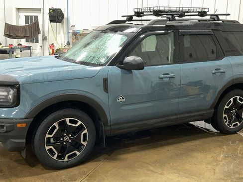 Certified 2021 Ford Bronco Sport Outer Banks w/ Outer Banks Package image 8