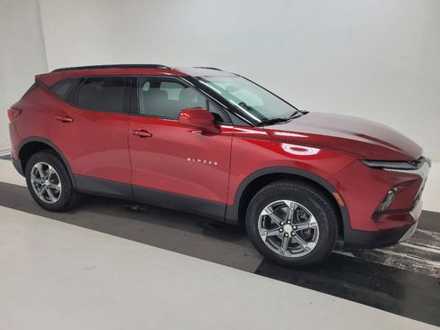 Used 2024 Chevrolet Blazer LT w/ Convenience Package image 11