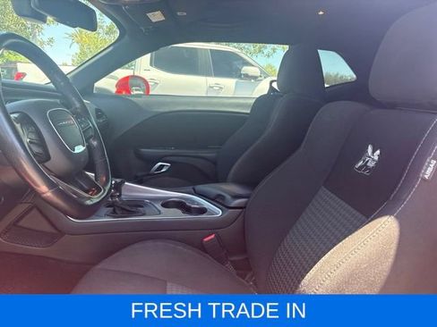 Used 2022 Dodge Challenger R/T Scat Pack w/ Shaker Package RWD image 5