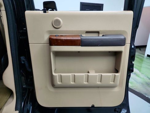 Used 2015 Ford F450 King Ranch w/ King Ranch Chrome Package image 28