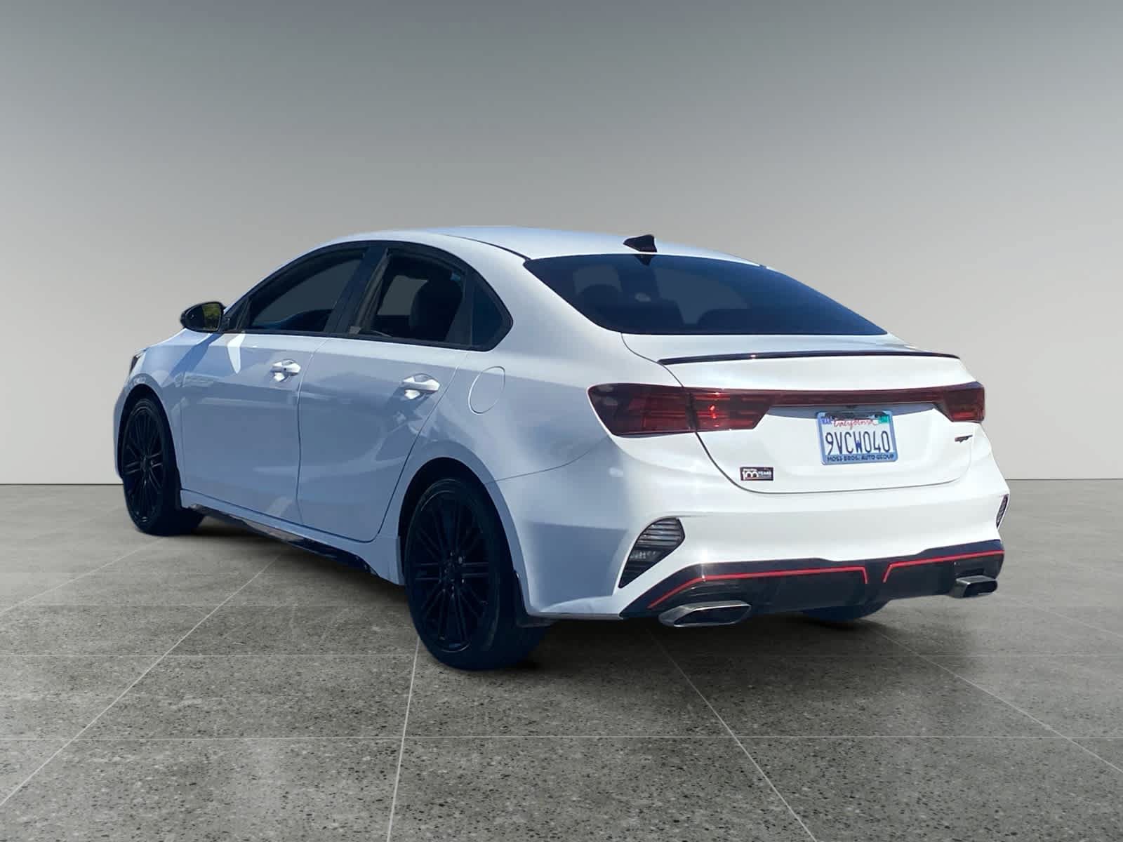 Used 2023 Kia Forte GT FWD image 3