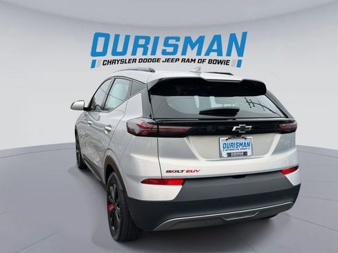 Used 2023 Chevrolet Bolt EUV Premier w/ Sun & Sound Package image 4