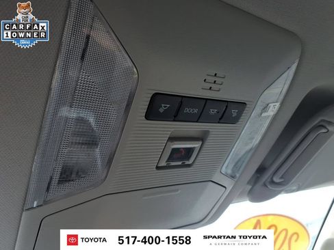 Used 2024 Toyota RAV4 XLE FWD image 23