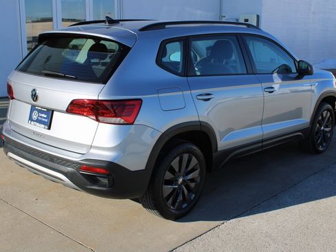 Certified 2024 Volkswagen Taos S image 6