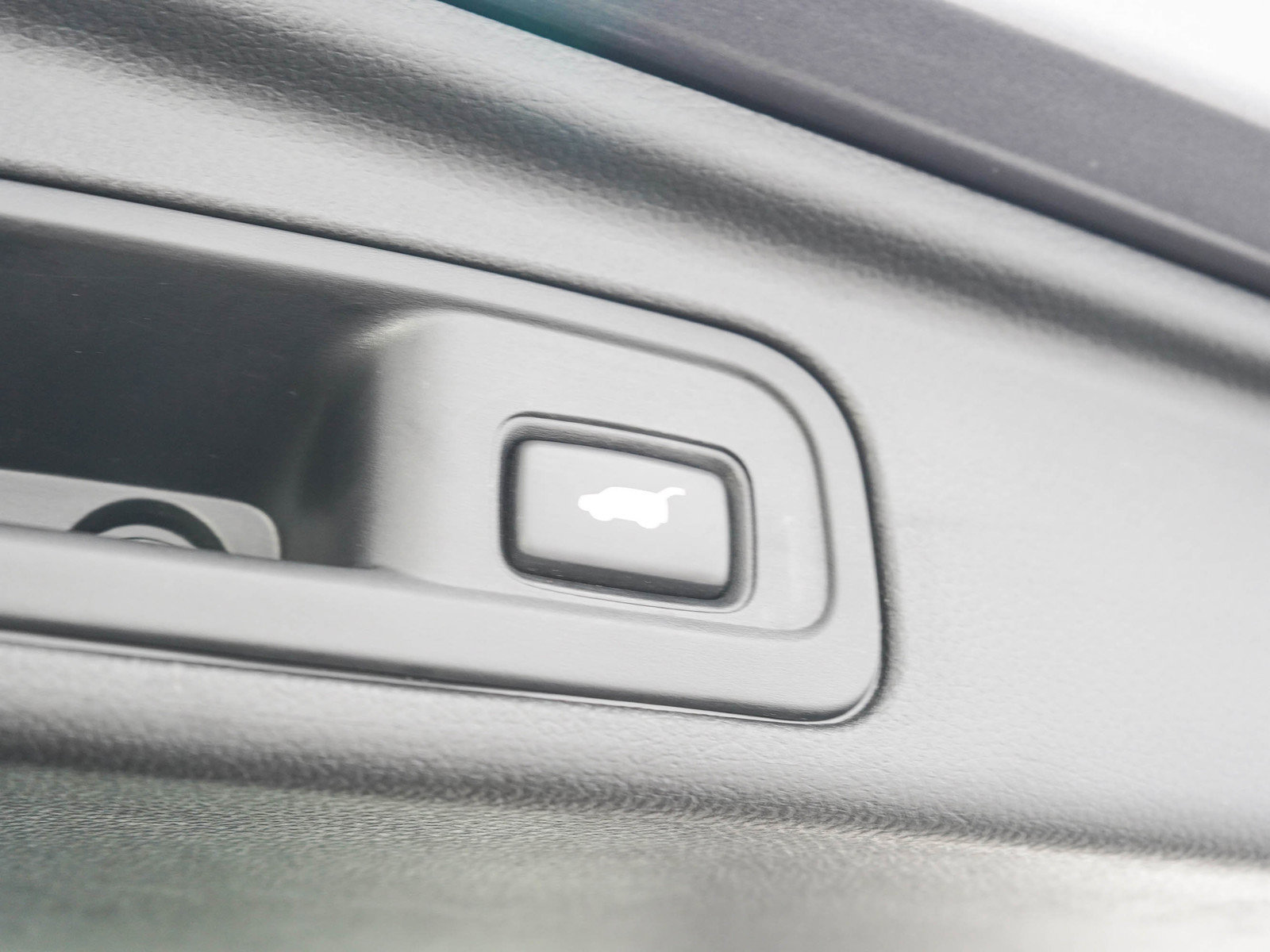Used 2017 Honda Pilot Touring image 11