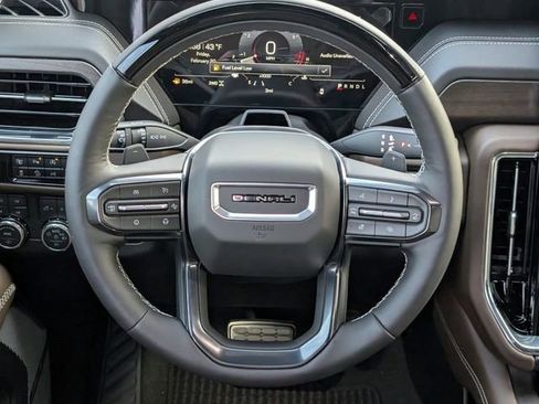 New 2026 GMC Yukon XL Denali Ultimate AWD/4WD image 9