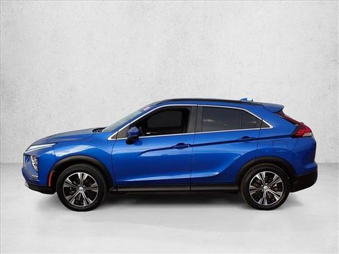 Used 2022 Mitsubishi Eclipse Cross SE FWD image 2