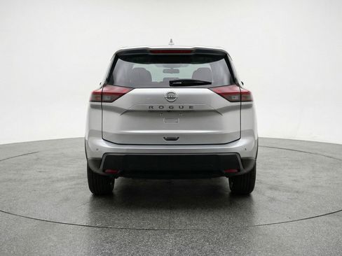 Used 2025 Nissan Rogue SV image 7