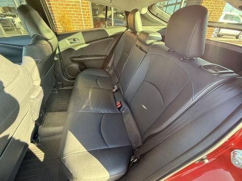 Used 2016 Toyota Prius Three Touring image 15