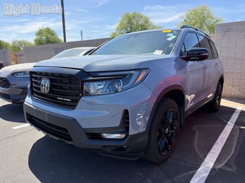 Certified 2024 Honda Passport Black Edition image 2