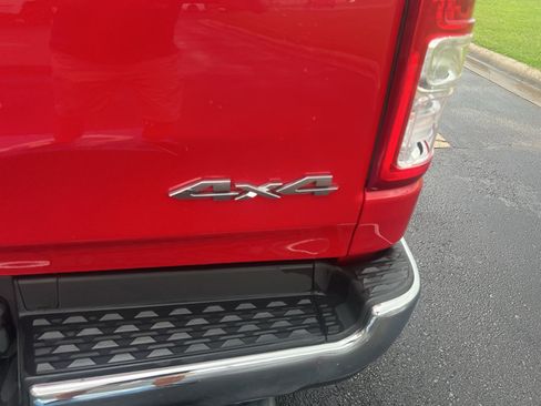 Used 2019 RAM 1500 Big Horn AWD/4WD image 10