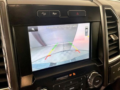 Used 2015 Ford F150 XLT w/ Equipment Group 302A Luxury image 14