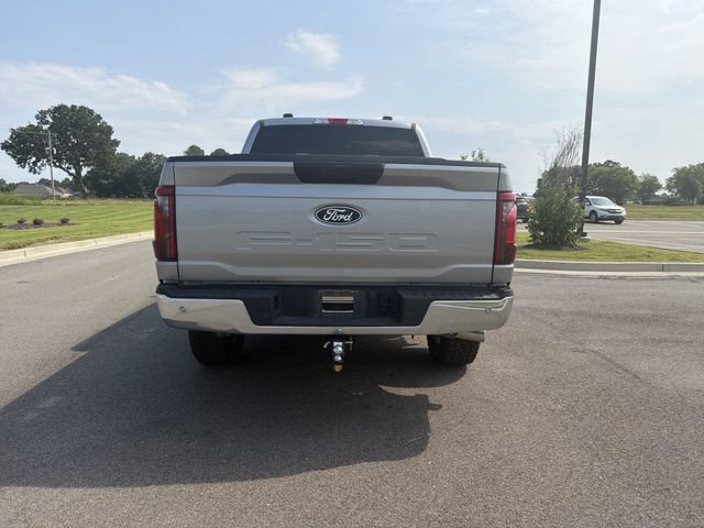 Used 2025 Ford F150 XLT w/ Equipment Group 301A Standard AWD/4WD image 4