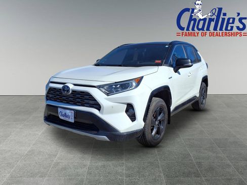 Used 2021 Toyota RAV4 XSE image 1