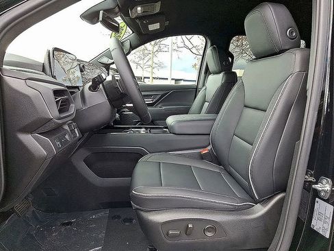 New 2026 Chevrolet Silverado EV LT image 12