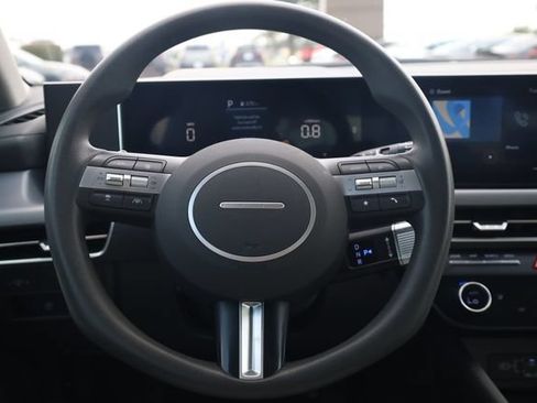 Used 2025 Hyundai Sonata SEL FWD image 13