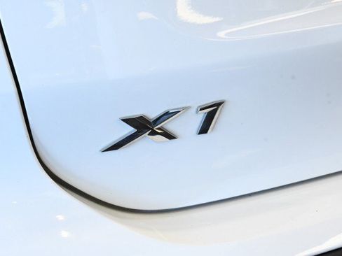 Used 2022 BMW X1 xDrive28i w/ Convenience Package AWD/4WD image 12
