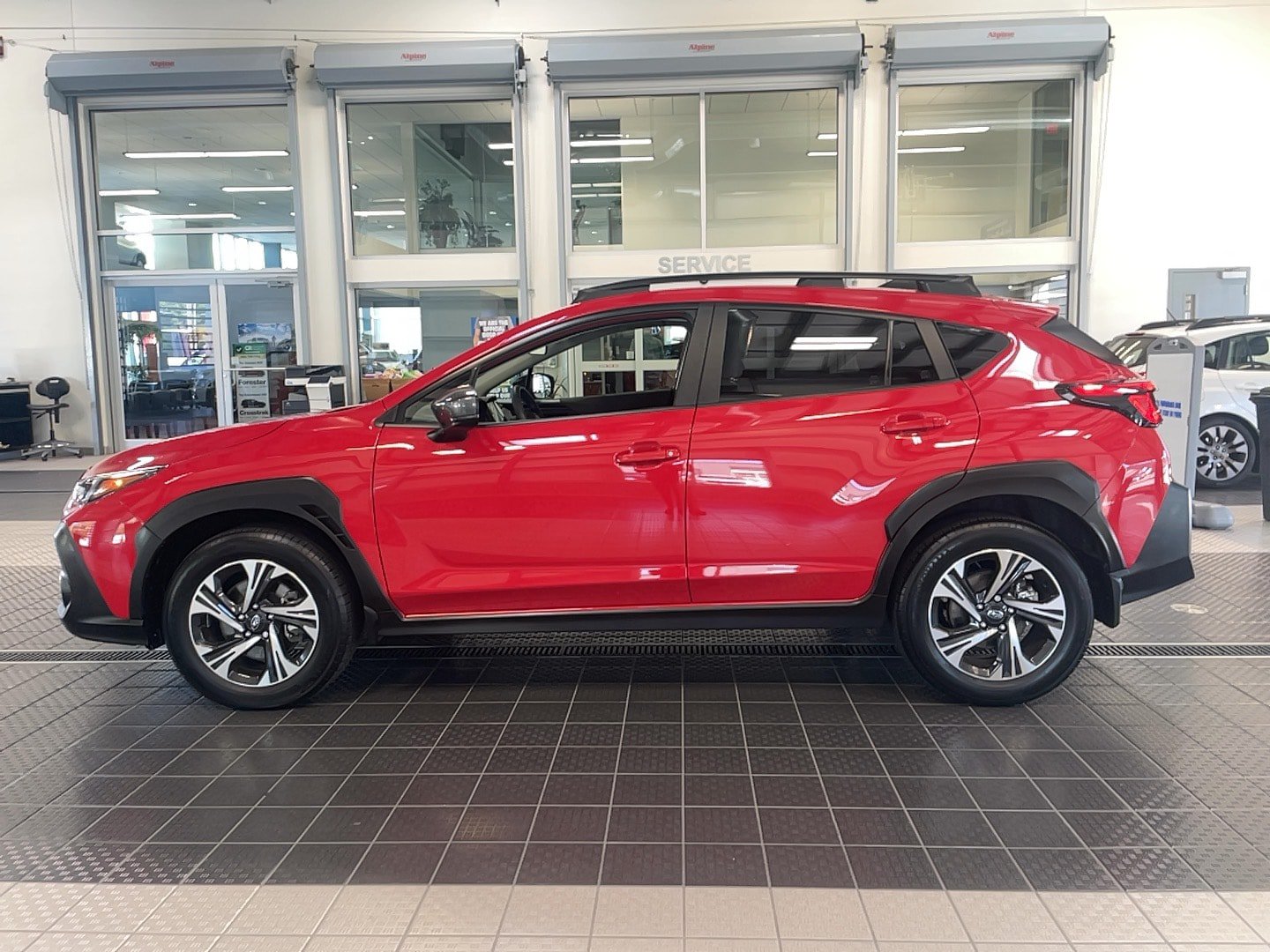 Used 2024 Subaru Crosstrek 2.0i Premium AWD/4WD image 4