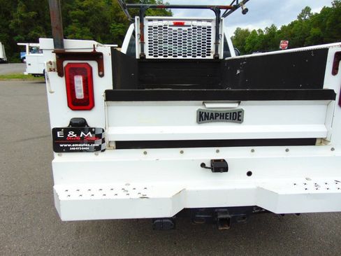 Used 2018 Ford F350 XL w/ Power Equipment Group RWD image 24