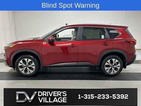 Used 2023 Nissan Rogue SV w/ SV Premium B Package image 6