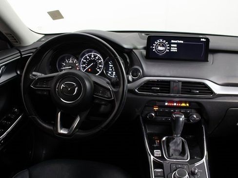 Used 2022 MAZDA CX-9 Touring w/ Touring Premium Package image 10