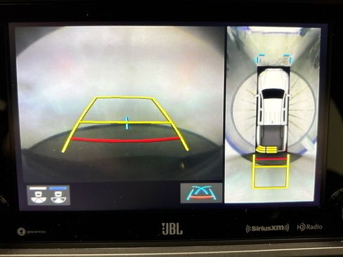 Used 2020 Toyota Tacoma TRD Off-Road w/ TRD Premium Off Road Package image 11