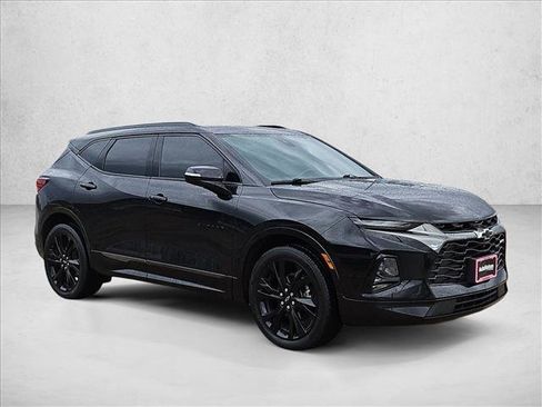 Used 2021 Chevrolet Blazer RS w/ Enhanced Convenience Package FWD image 9