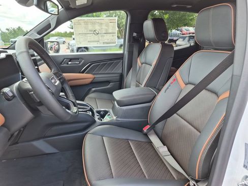 New 2026 GMC Canyon AT4 w/ AT4 Premium Package AWD/4WD image 22