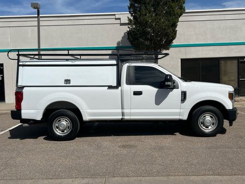 Used 2018 Ford F250 XL w/ Power Equipment Group RWD image 2