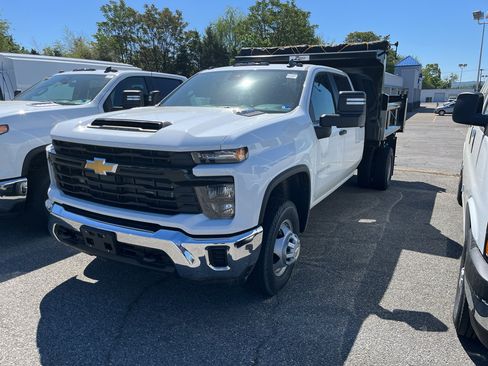 New 2026 Chevrolet Silverado 3500 W/T w/ WT Convenience Package AWD/4WD image 1