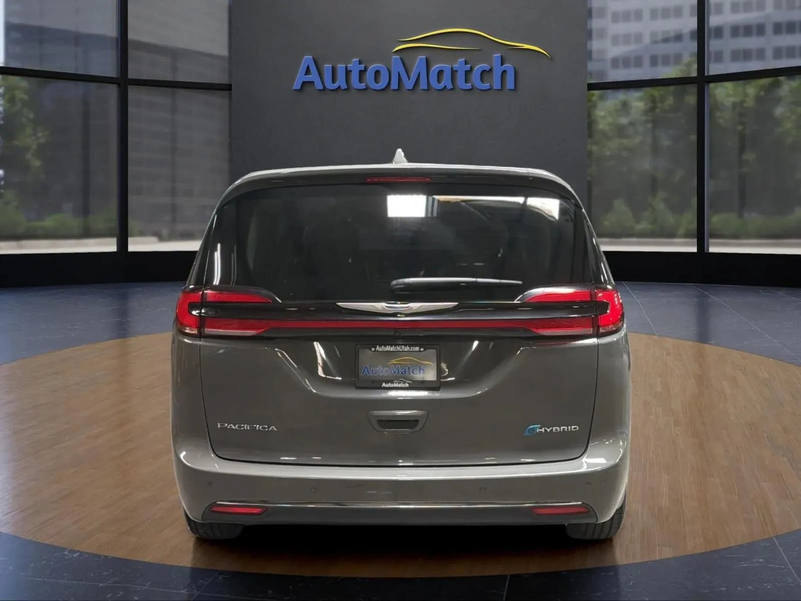 Used 2022 Chrysler Pacifica Limited FWD image 10
