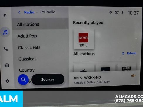 Used 2025 Toyota Camry LE image 32