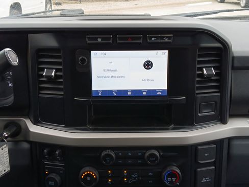 Used 2023 Ford F350 XLT image 12