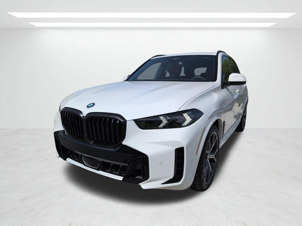 New 2026 BMW X5 xDrive50e w/ M Sport Package AWD/4WD image 8