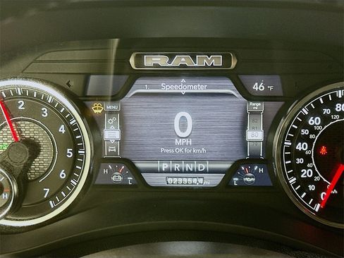 Used 2024 RAM 2500 Big Horn w/ Safety Group image 15