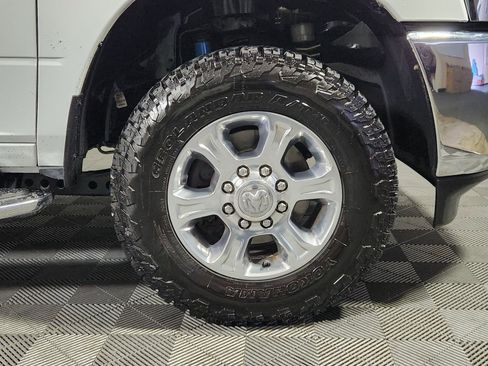 Used 2024 RAM 2500 Big Horn w/ Off Road Package image 10