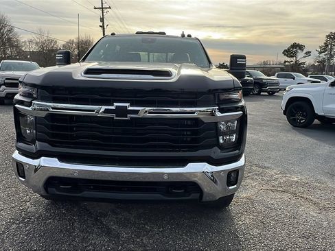 New 2026 Chevrolet Silverado 2500 LT w/ All Star Edition image 2