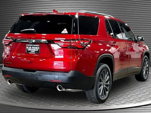 Used 2023 Chevrolet Traverse RS FWD image 6