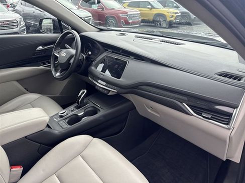 Certified 2023 Cadillac XT4 Premium Luxury w/ Cold Weather Package image 28