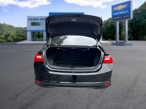 Certified 2018 Chevrolet Malibu LT w/ Leather Package FWD image 35