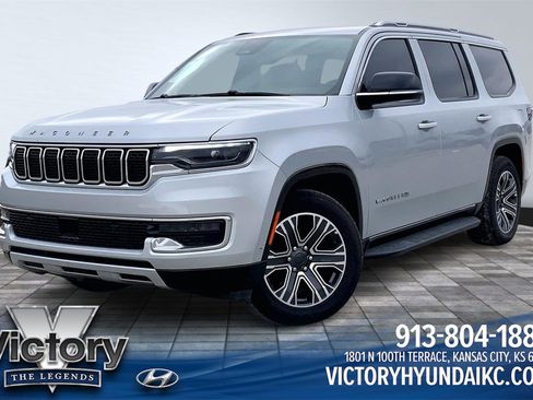 Used 2023 Jeep Wagoneer Series II image 1